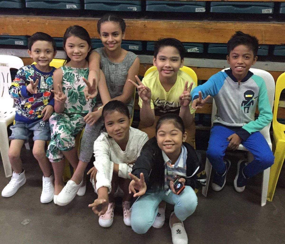 hannahhakami's tweet photo. Coach Sharon's Sing Offs Team waiting for rehearsals #TheVoiceKidsPH #TheVoiceKids #Butuan #ButuanCity #cabadbaran https://t.co/IMwLfFk9YJ