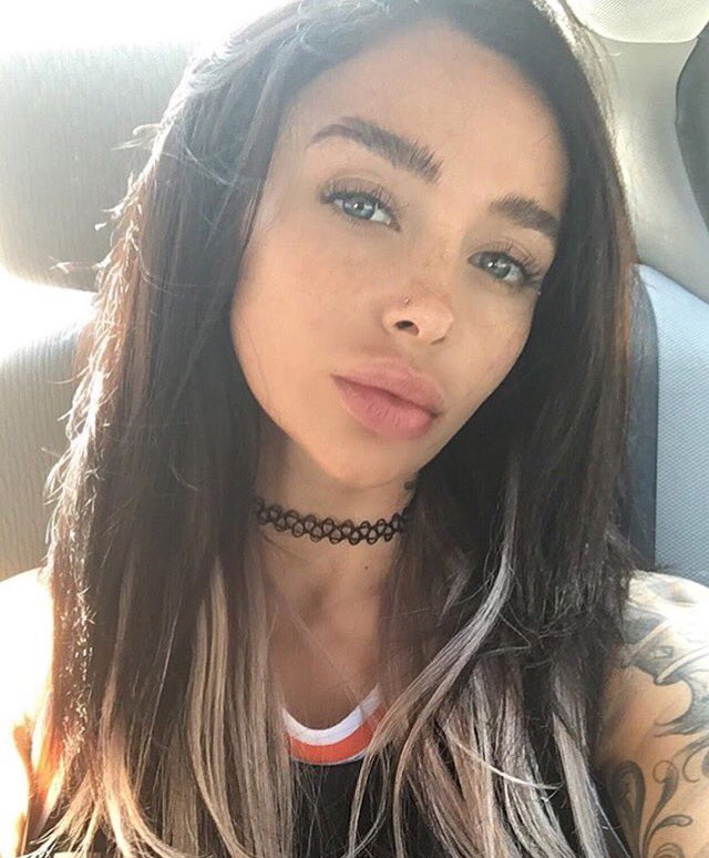 labishes's tweet image. Hi I&apos;m Merci. I&apos;m new but not new to RP. Please RT!!! 😘😘 thx