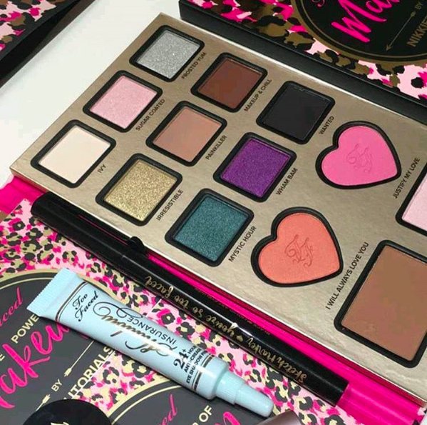 reiinasabaa's tweet image. The power of cosmetics by @NikkieTutorials the new collaboration with @TooFaced Amazing ! 
#toofaced #nikkietutorial