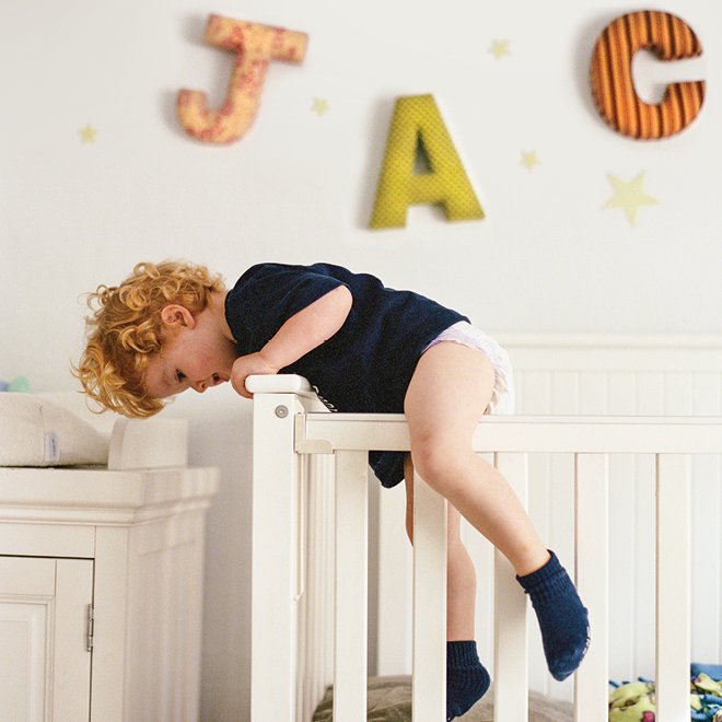 Todaysparent's tweet photo. Is your kid climbing out of their crib? Sounds like it's time for a big kid bed —> https://t.co/KWRAEeUl1X https://t.co/tQp61ZJlcj