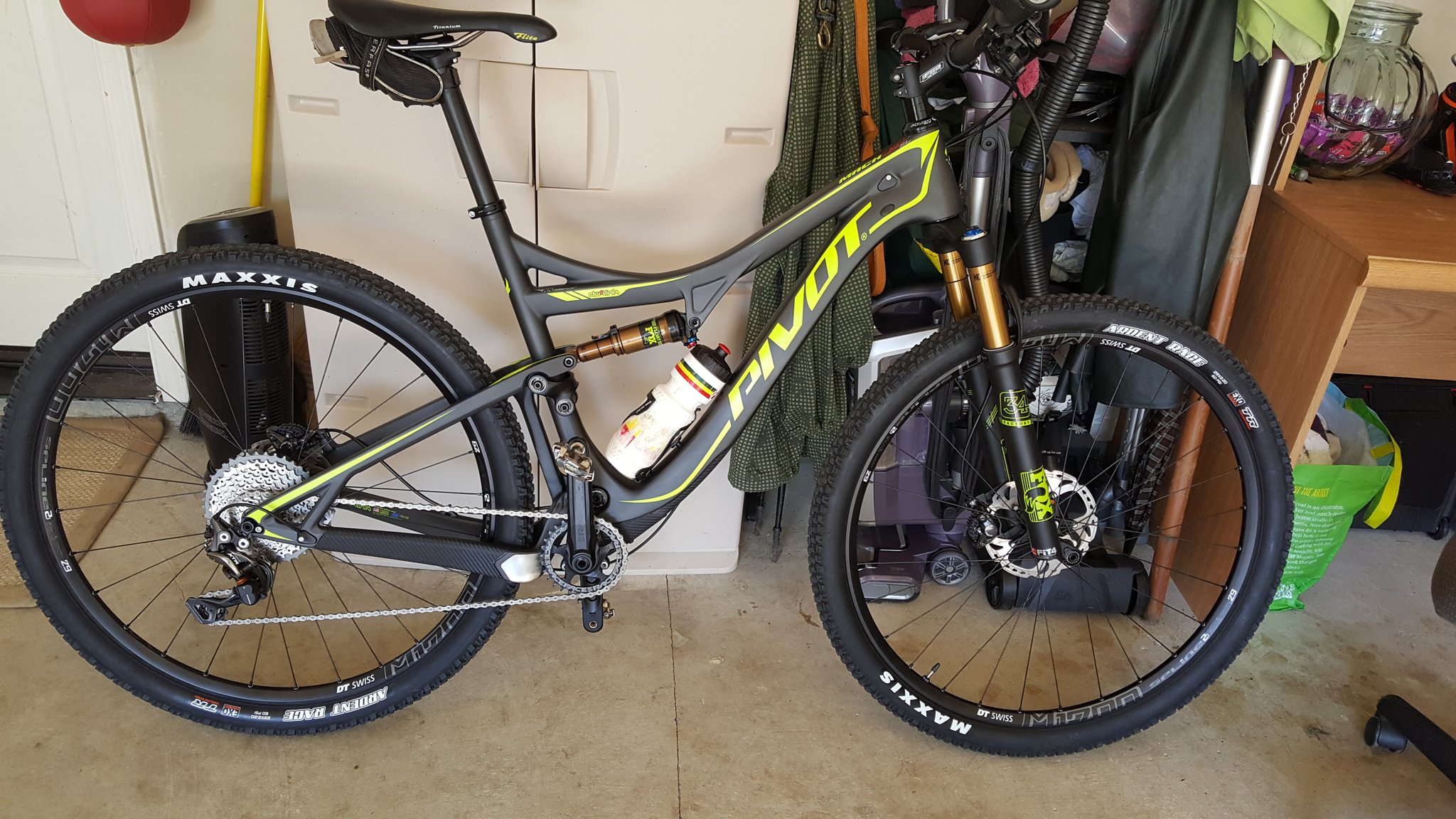 2016 pivot mach 429 sl