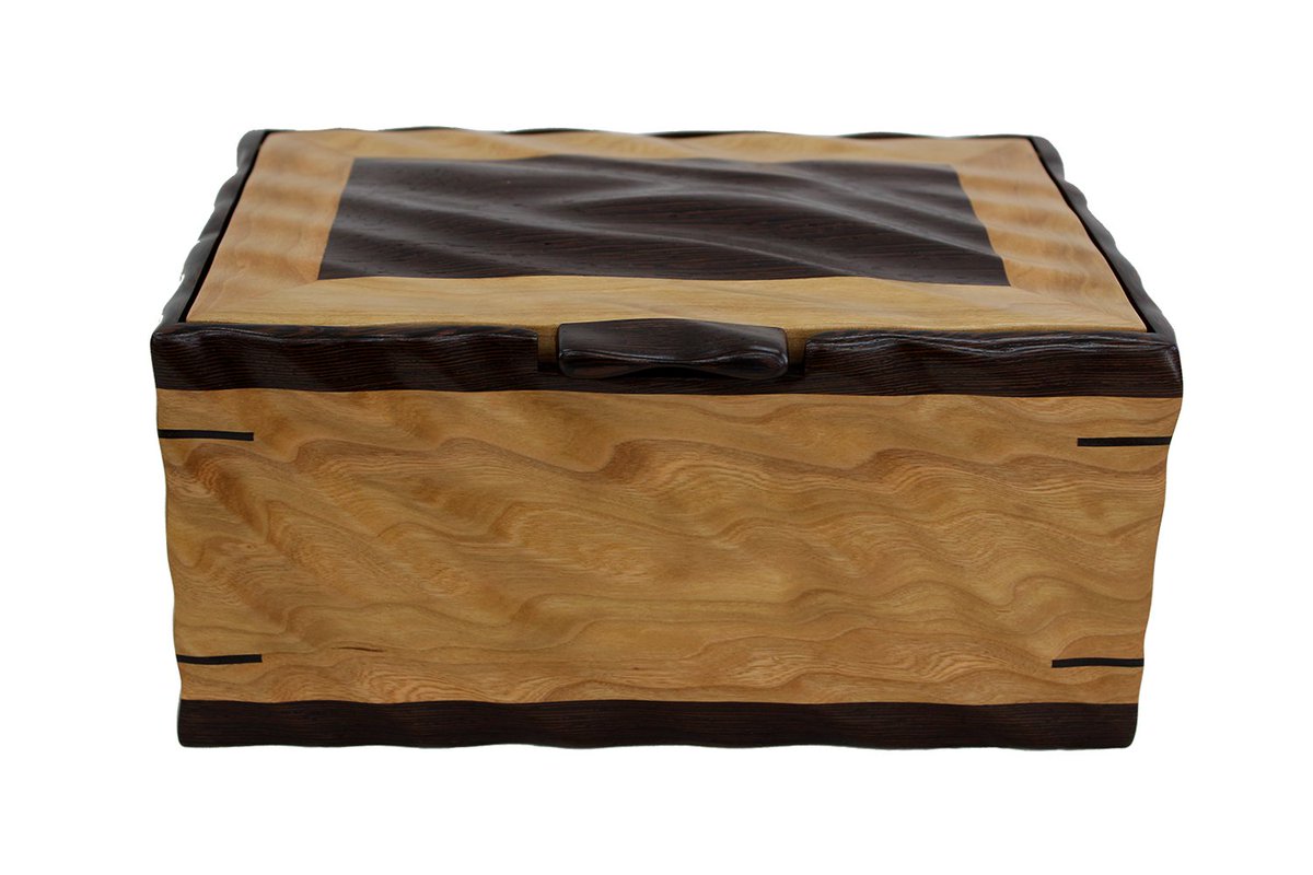 NickJonesDesign's tweet image. Hand sculpted valet and watch box made of solid Wenge and Cherry wood.  Straight grained to curvy with a light touch