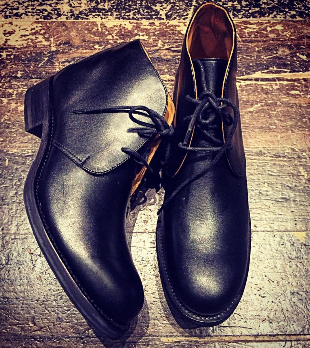 AMDshoemaker's tweet photo. Derby boot in black calf #menswear #bespoke #amdshoemaker https://t.co/Xnxv2Hie0I