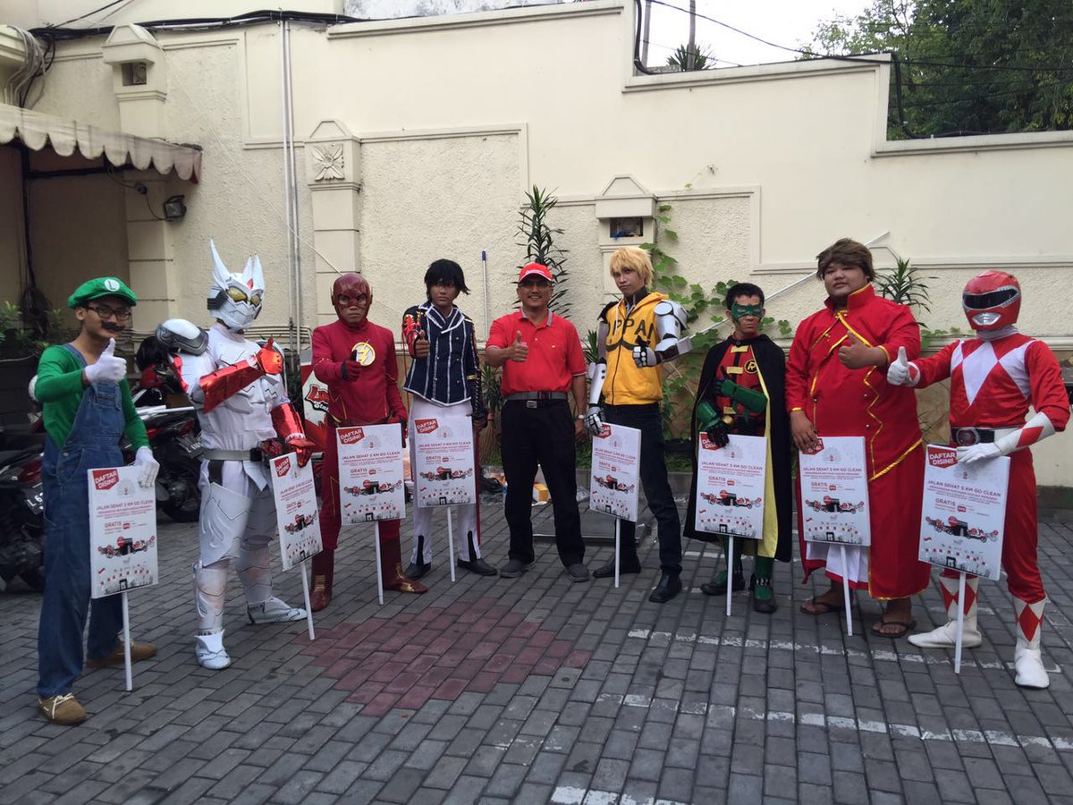 CCMTREG5's tweet photo. @parwi66 @_funtastic5_ #TelkomFuntastic5 #CCMTREG5 #update2know #action #smart #enthusiasm let's promote Go Clean https://t.co/UsXLLo8oEk