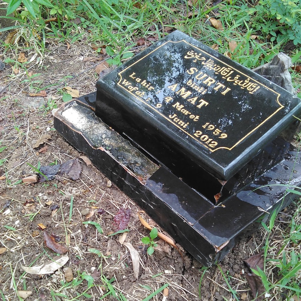 Aci yakin, Aci ada disini karena usaha yg keras, takdir dari Tuhan &amp; terselip doa dari seorang ibu utk anaknya💜💛💚💙