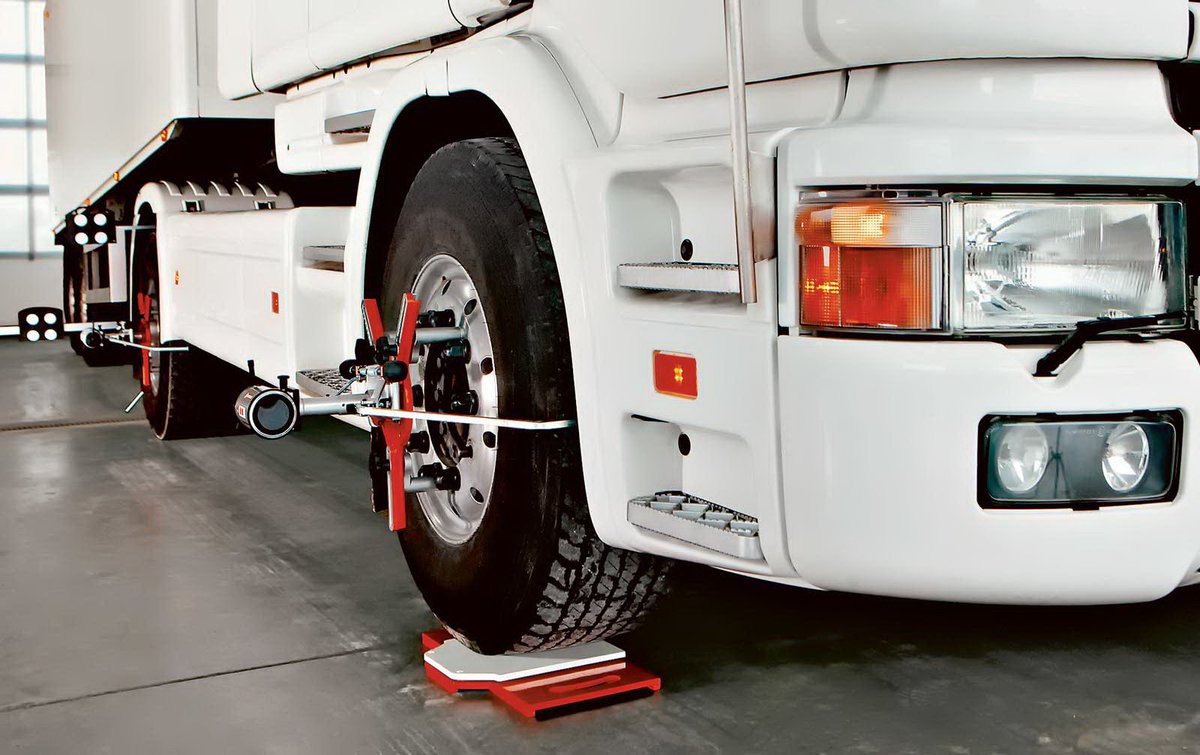 грузовой сход. Josam сход развал. грузовой сход. развал схождение авто. сход развал грузовой скания тягач.