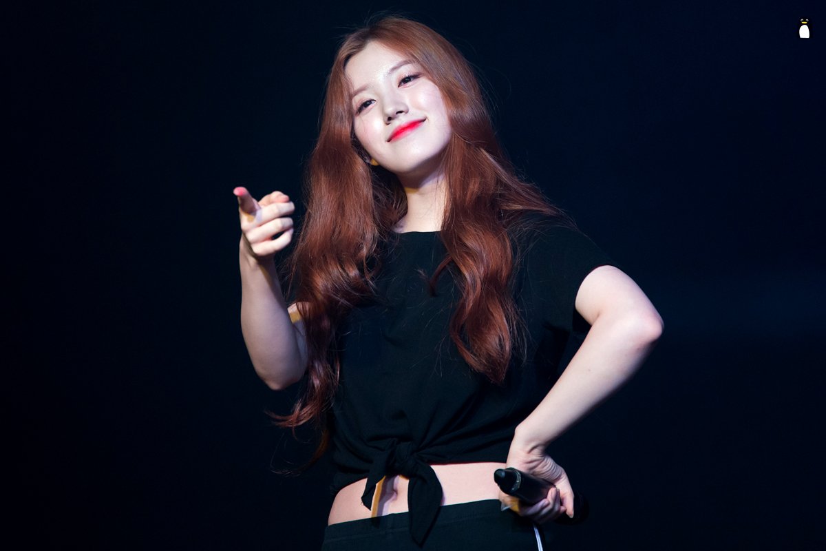 001114_p's tweet photo. 160730 플레디스걸즈 콘서트 박시연 4p #플레디스걸즈 #박시연 #PledisGirlz https://t.co/UFrmTOu5Lq