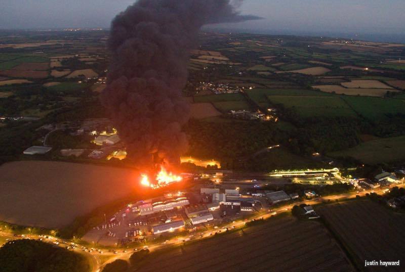 Here are the 9 most incredible pictures of the St Erth fire: piratefm.co.uk/news/latest-ne… #sterth