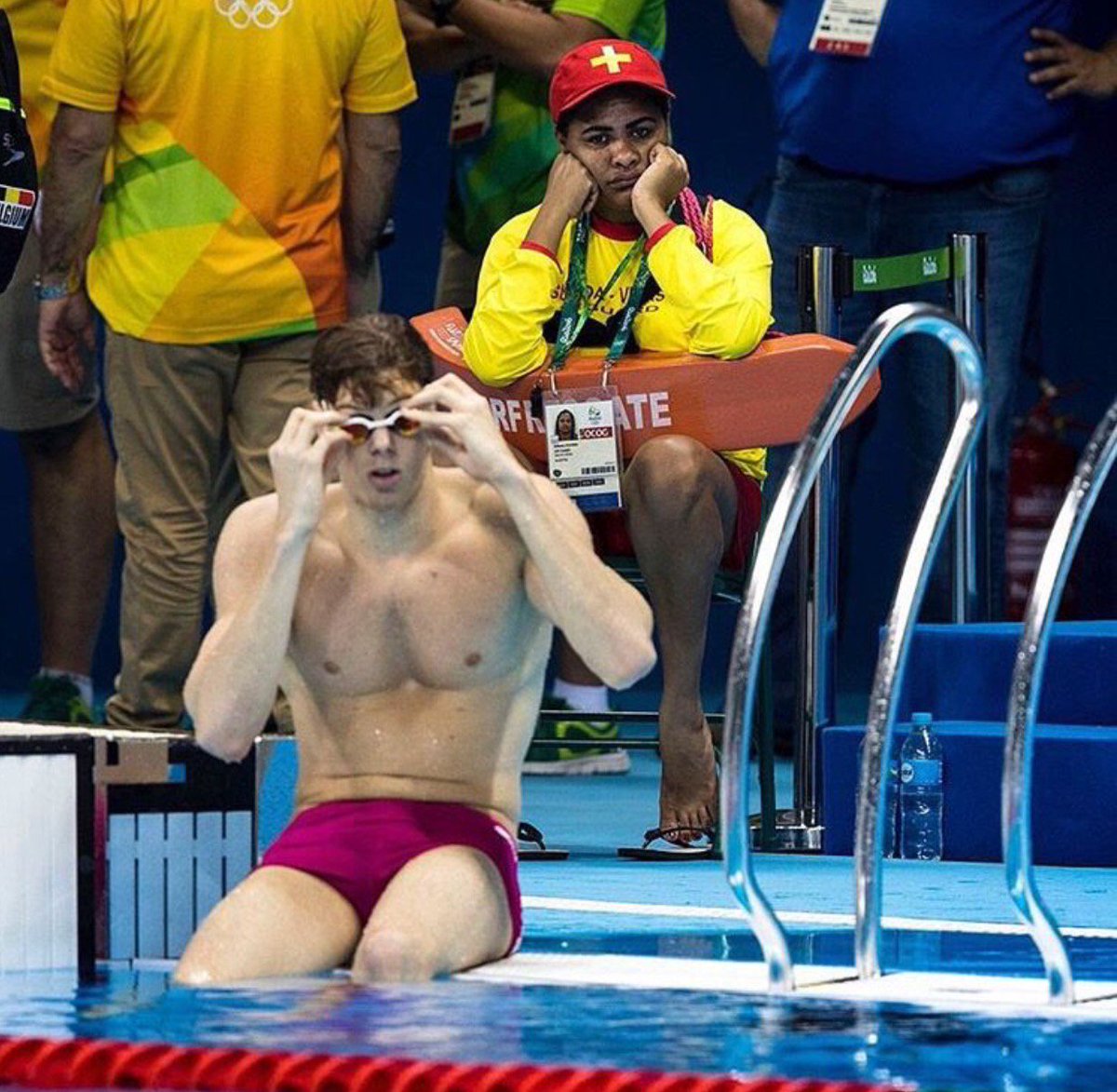 ___MJJ's tweet photo. Olympic lifeguards feeling like Carol Boredman @R1Breakfast #bored https://t.co/m1wDXYqbTj