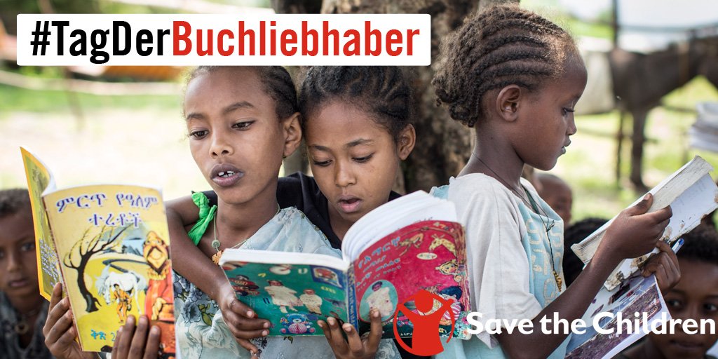 SaveChildrenDE's tweet image. Verschenkt am #TagDerBuchliebhaber eine Spende für Kinder in Not, z.B. ein Set Schulbücher: bit.ly/2aF7OSB
