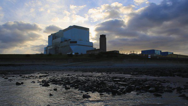 FT's tweet photo. Morning London. This is our most read story: China warns UK over £18bn nuclear power deal https://t.co/to7aUu3Oyt https://t.co/zLxHzJYOTC