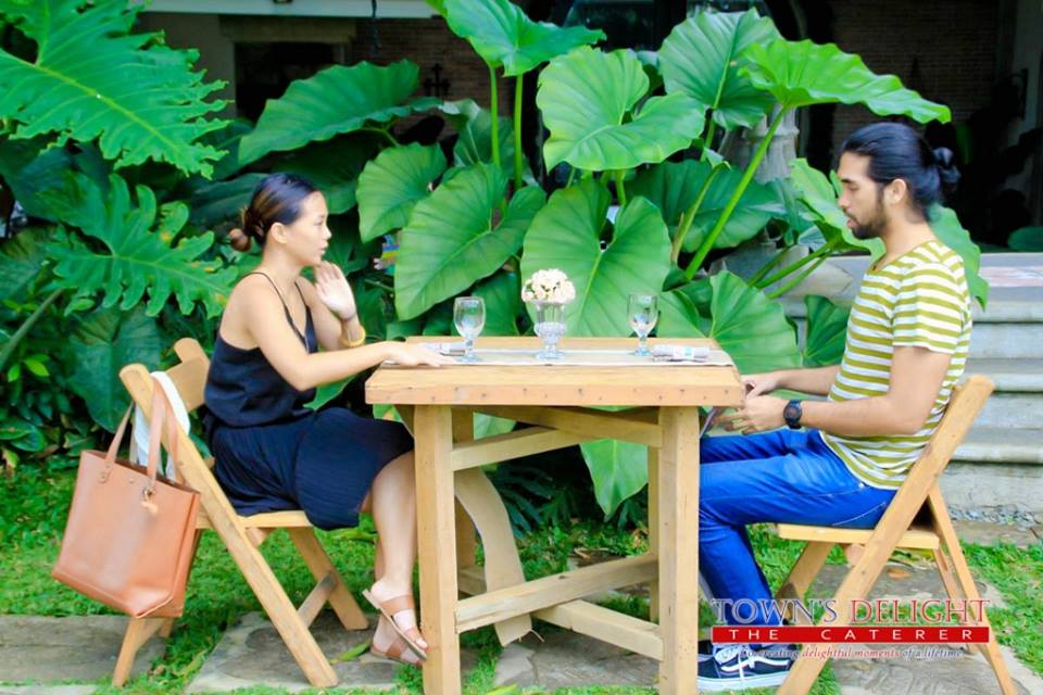 townsdelight_'s tweet photo. Cupcake Coffee Date @AltaVeranda de Tibig #coffeedate #tagaytayweddings #townsdelight #altaveranda https://t.co/IEOJkvZ61a