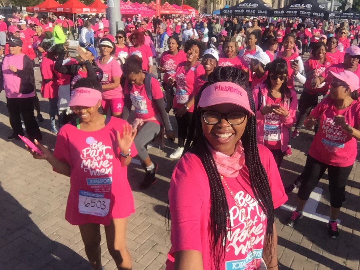 PalesaV's tweet photo. Aerobics time 💃🏽💃🏽💃🏽💕💖 #totalsportswomen @MissFinch_B https://t.co/Q2Ug0TkMhG
