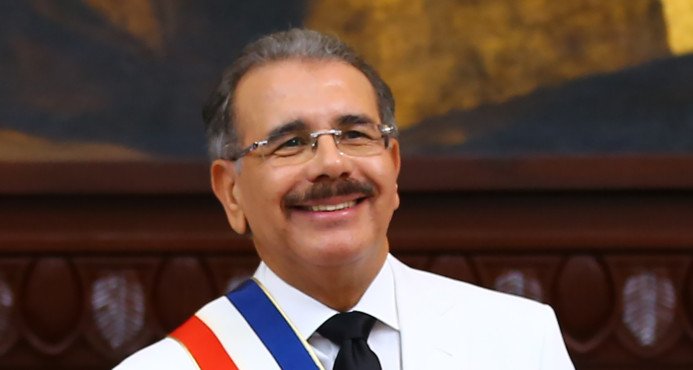 serie37pop's tweet photo. Discurso del presidente @DaniloMedina bien recibido por los dominicanos https://t.co/bLQQxs5gTD