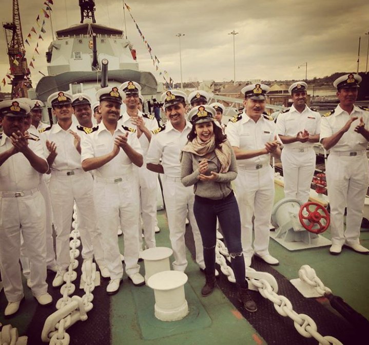SinghRowdysingh's tweet photo. Superb job @MissPunvanity on sets #Rustom @akshaykumar @Ileana_Official 

Unstoppable Rustom https://t.co/jKfFu9PcrW