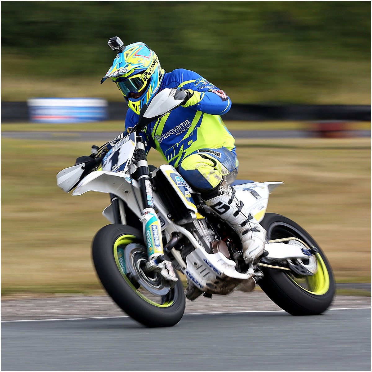 Quick shot in #middlesbrough today of supermoto racer Chris Hodgson // <a href="/MotorexUK/">Motorex UK</a> @edz_layering @Husqvarna1903