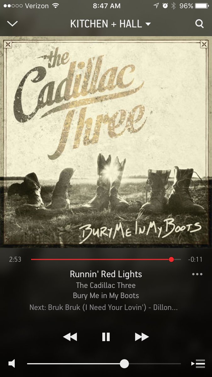 strongmusicvibe's tweet photo. #RunninRedLights @thecadillac3 #NowPlaying https://t.co/iAxl7xic9X