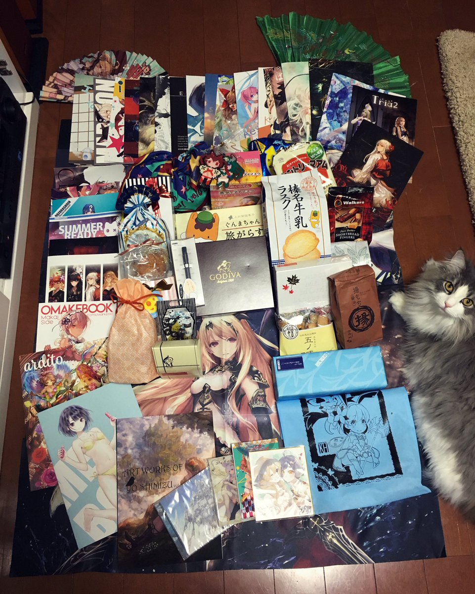 虫麻呂 On Twitter コミケで差し入れしてくださった皆様同人誌をくださった方どうもありがとうございます ねこめ W