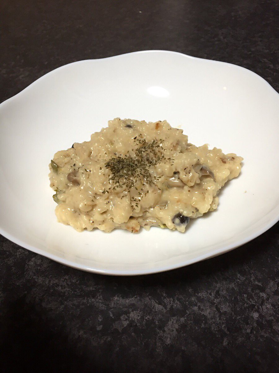 小郷 拓真 V Twitter 舞台稽古おわり 晩御飯 リゾット そして月9なう 雨のシーンの展開が花男の道明寺のシーンとかぶりすぎて笑った 笑 ってかもう8月半ばやけど浴衣も花火もなんもしてないな 笑 考えるはやめよう笑 小郷拓真の料理教室 調理師免許