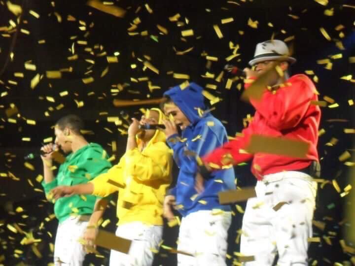 imcalleddee's tweet photo. Im proud of them πβ€οΈππ #8yearsofJLS https://t.co/iUl36cLoDT