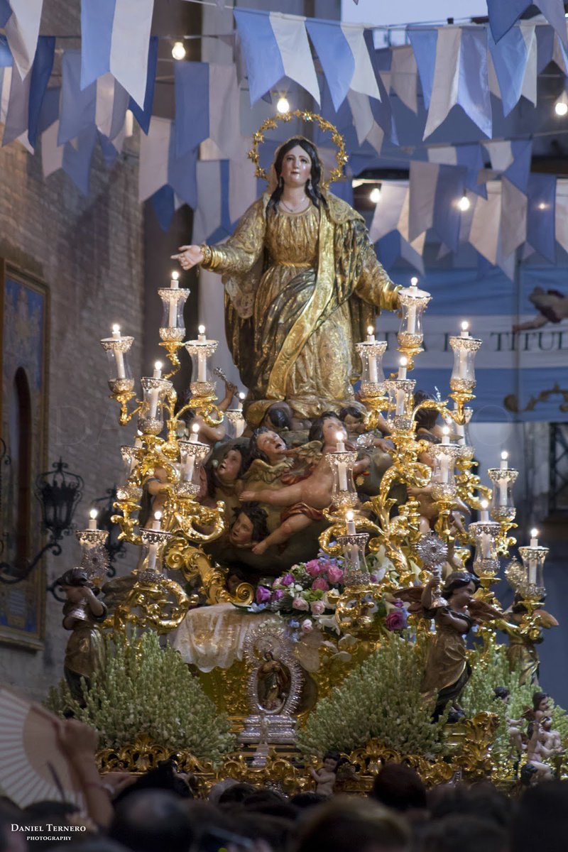 UnCofradeMas's tweet photo. Procesión de Ntra Sra de la Asunción de Cantillana #TDSCofrade #TDSActualidad https://t.co/PSvAFRXhcU https://t.co/Eol366EN8q