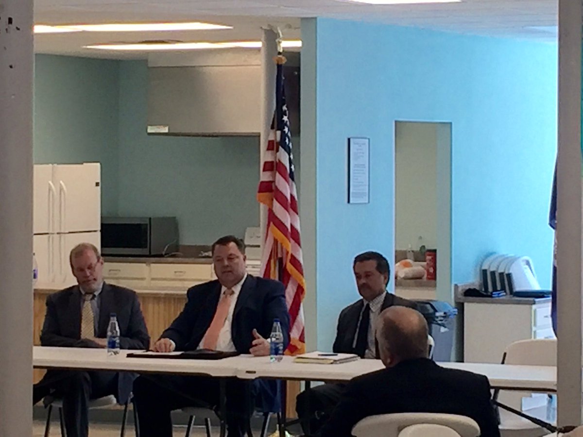 kcheljenkins's tweet image. @RepMGriffith @delterrykilgore @bill_trp holding an Economic Development Town Hall w/Lee County folks this morning!