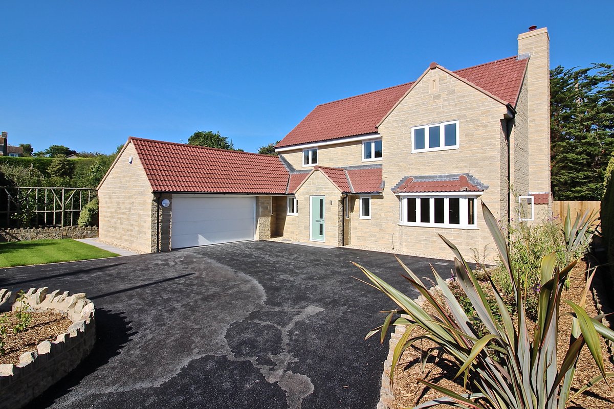 RodgersEstates's tweet image. OPEN HOUSE - This coming Saturday (20/08/2016). Come and join us 12-3pm. Fivehed, Somerset, TA3 6PF -  £535,000