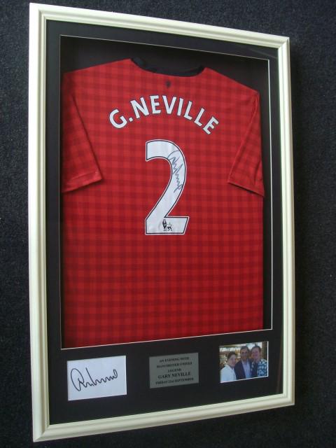 ShirtFraming tweet media