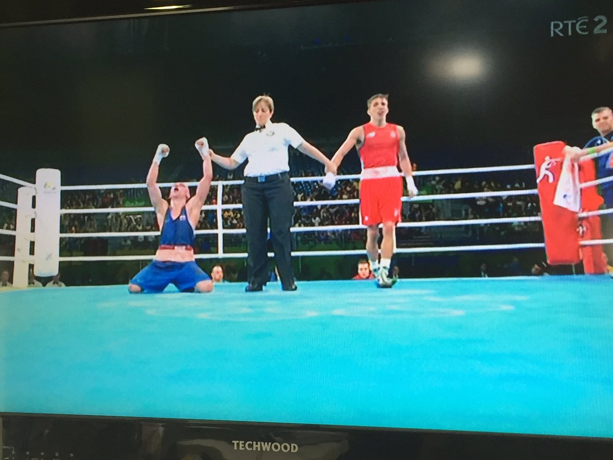 JOEdotie's tweet photo. ABSOLUTE DISGRACE. Conlan beaten. #Rio2016 boxing is a joke. https://t.co/MgZtXkiBZv