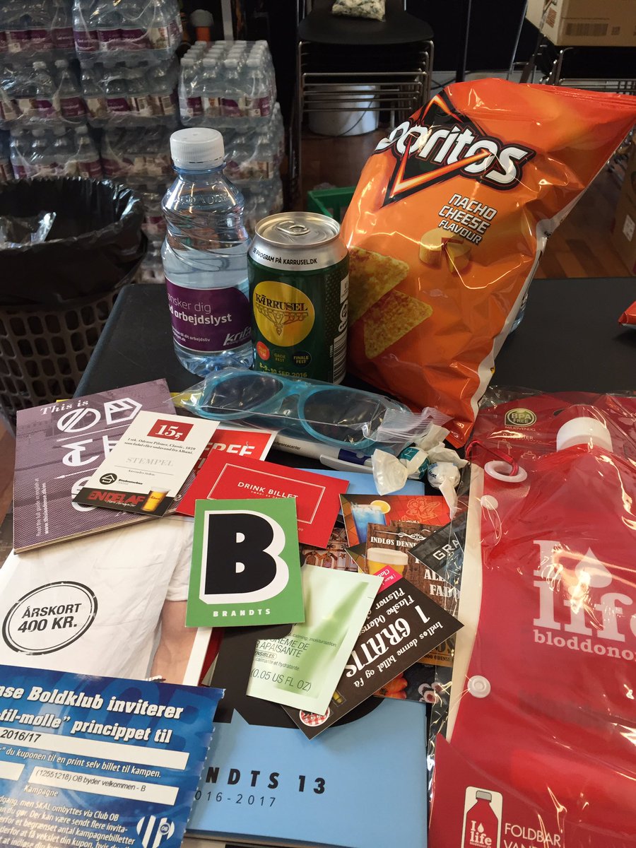 StudenterhusOde's tweet photo. Alle disse lækre ting skal snart i den goodiebag der venter de nye studerende der besøge os på #studenterhusodense https://t.co/qiIbsT0JZv