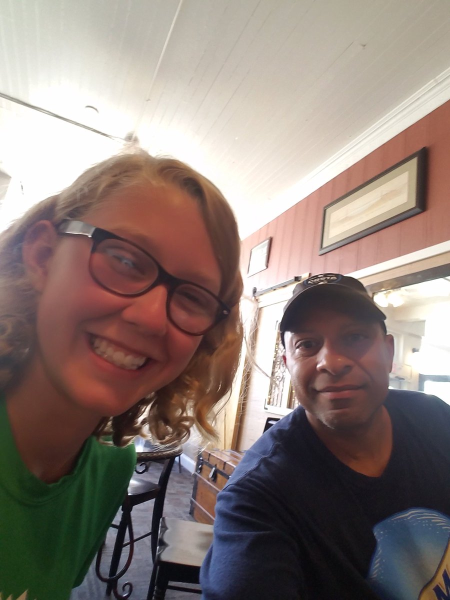 Skeebo98's tweet photo. Brunch with my girl @Raegeyroo03 #gatheringgrounds https://t.co/IC2OiVX3V1