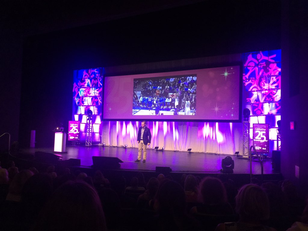 tianatmu's tweet photo. Focus! #iwshow #iw25 Thriving in the age of distraction @Incentive_Works https://t.co/EsuG3Dl6rB