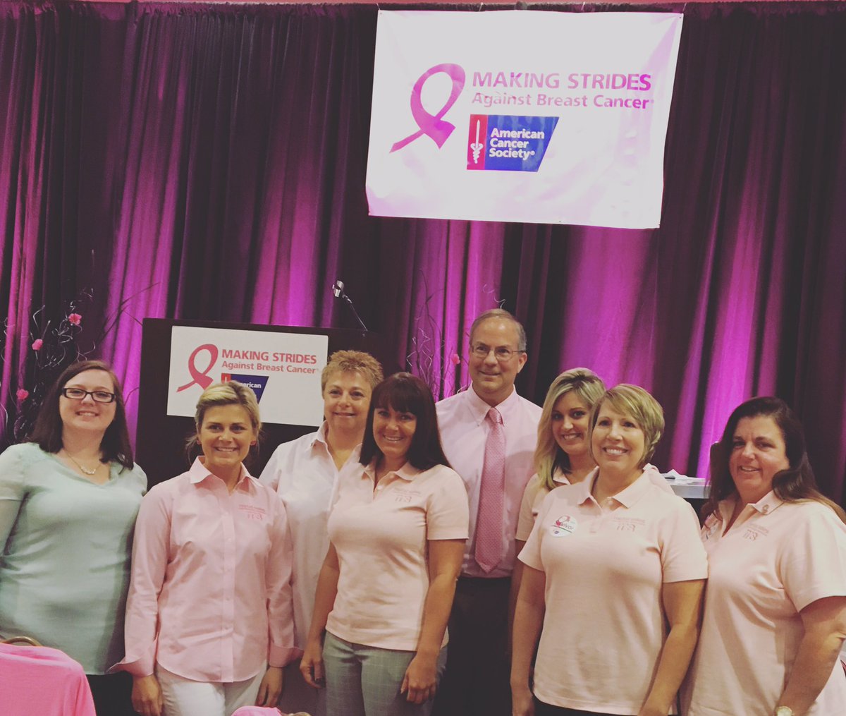 Metal_Sales's tweet photo. Kick off breakfast success! #props to Denise for overcoming her #fear of #publicspeaking!! #makingstrideslouisville https://t.co/VpzRBgGnpn