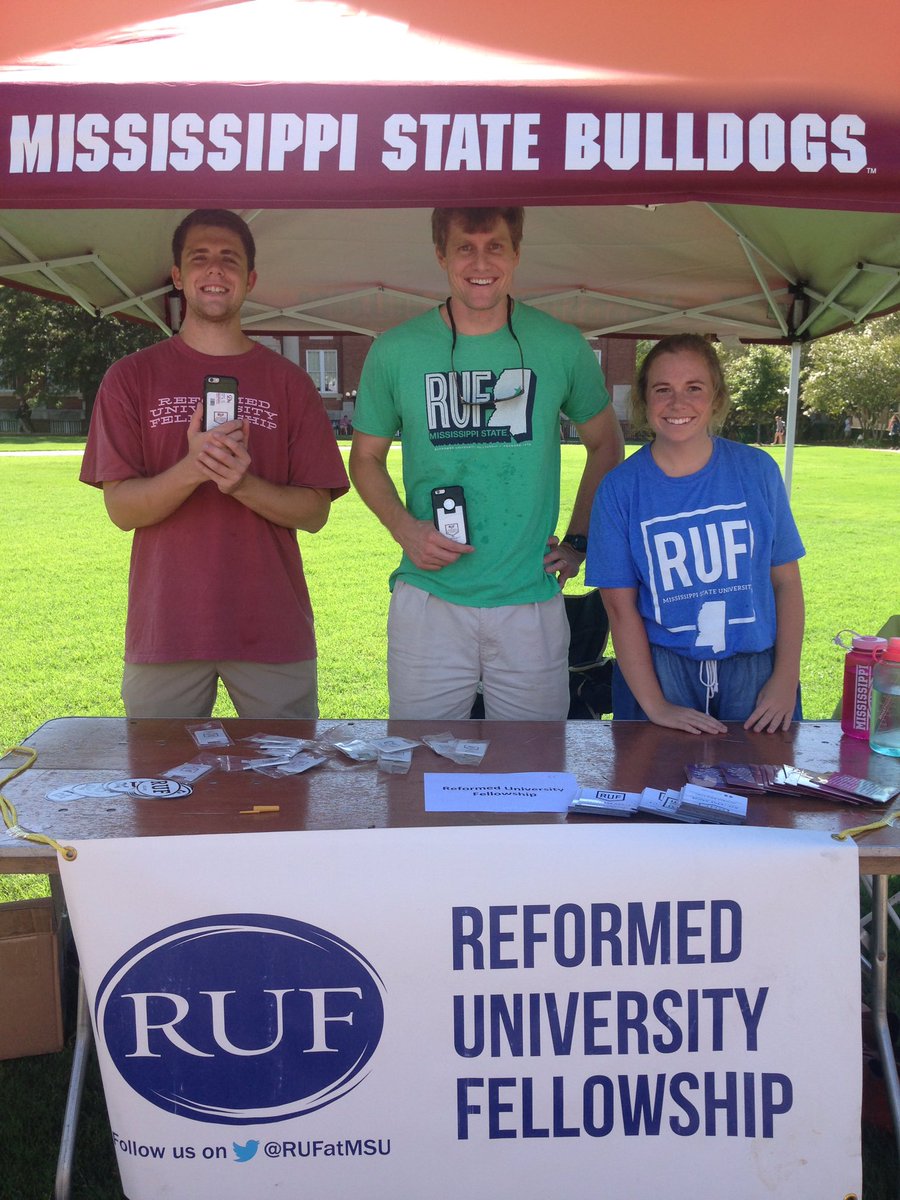 RUFatMSU's tweet photo. Come see us on the drill field. Plenty of RUF swag, stickers, CPW's, cd's, people. #rufwelcomeweek https://t.co/XAVAtlVbj6