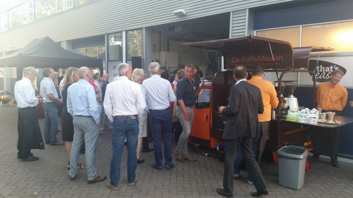 _ONDB's tweet photo. @_ondb avond van start biij @thatsleasebv. Mooie samenwerking met veel lokale bedrijven. https://t.co/l3U3OyRJRJ