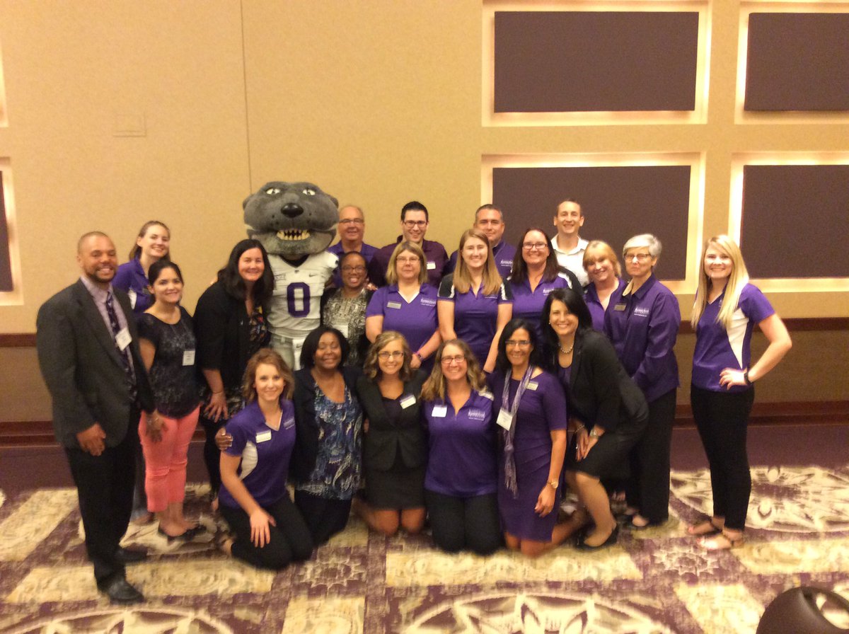 KStateVPHC's tweet photo. #kstatevphc HCS lives large and charge with Willie https://t.co/F5SW8J3sRi