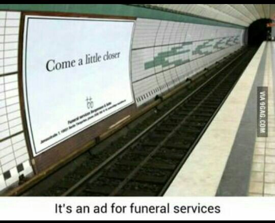 guerrilla_mrkt's tweet photo. Biraz daha yaklaş..#cenazenebizgeliriz #metrostation #funeralservices #branding #socialmedia #guerrillamarketing https://t.co/nvrTqQjpTE