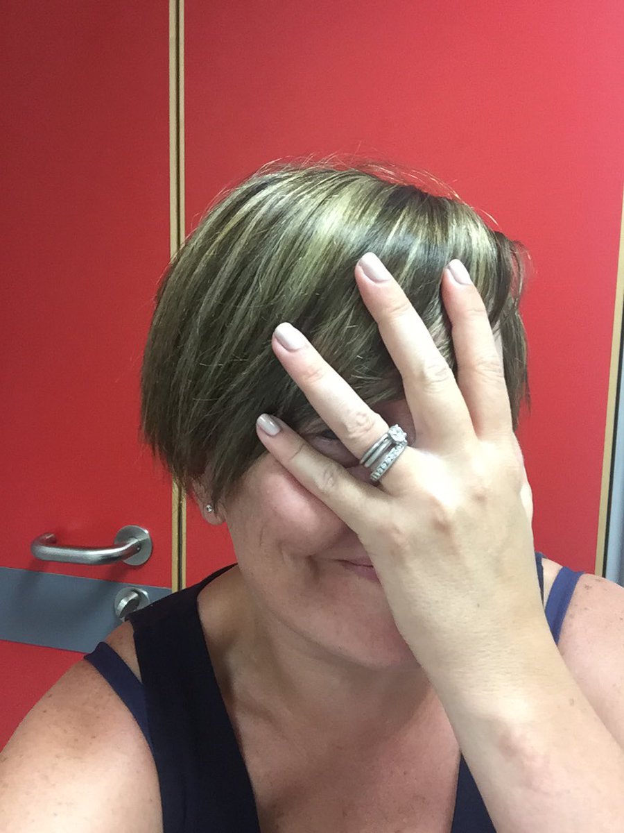 therealmrsbear's tweet photo. @livealslife my face right now ๐ณ๐ณ #tryingsohardnottolaugh https://t.co/yMHiyiIyTr