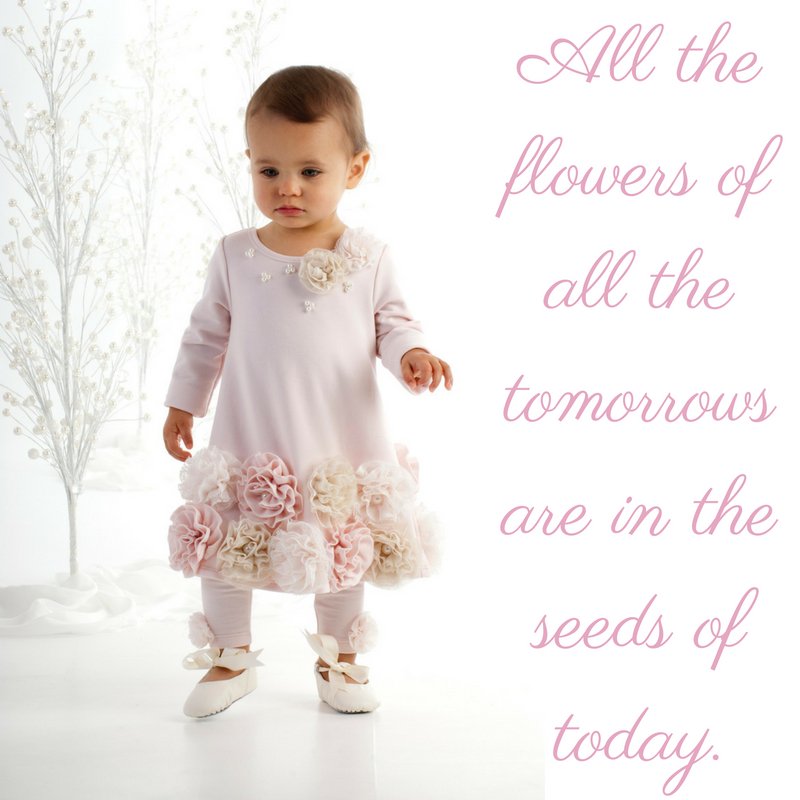 "All the flowers of all the tomorrows are in the seeds of today."
bit.ly/2bxAn88 #fall2016 #fashionista