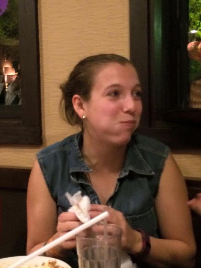SiegeUltimate's tweet photo. She's a foodie, folks. #24 Margot Lieblich @mleeblick https://t.co/SAdZqkObAV #1bitechallenge https://t.co/ctyFrR5qdS