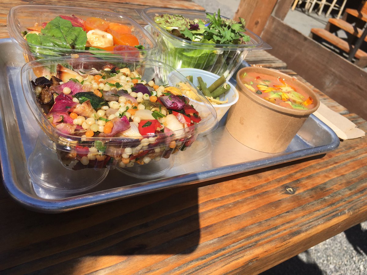 Diving into the food cart scene <a href="/my/">John</a> favorite pod @Tidbit on Division! Behind the scenes w Steve Shomler <a href="/MoreGDO/">More Good Day Oregon</a>