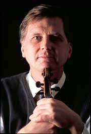 FairhavenCom's tweet image. The WAVE concert at the Firehouse Performing Arts Center begins this Friday! ow.ly/GPDT303hUTi #Bellingham