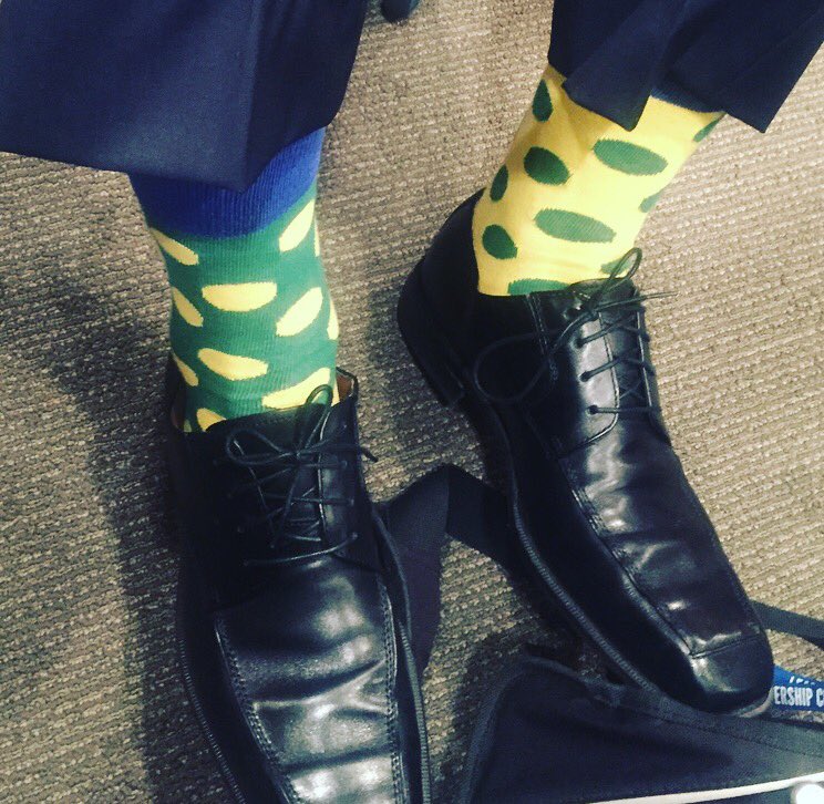 RougeRuminant's tweet photo. #Dean didn't disappoint! #BudgetSocks #HesSoFancy https://t.co/HmHamAEPDR