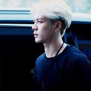 AES4LTE's tweet photo. moodboard // jackson https://t.co/0cqaZlVZ7a