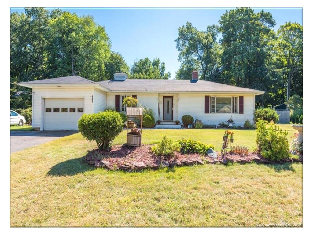 InnovProp's tweet image. Open House Sunday: 1-3 pm. 5 Hiram Ln, Bloomfield, CT 4 bed/2 baths $237,000.