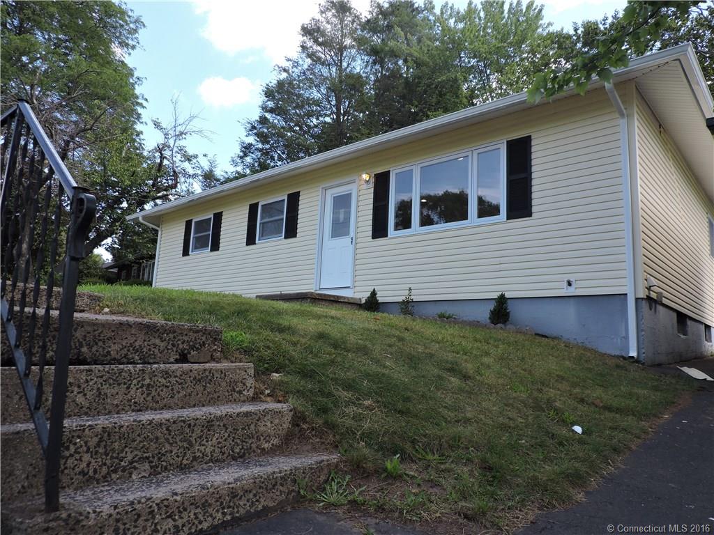 InnovProp's tweet image. Open House Sunday: 2- 4 pm. 77 Clearview Ave, Meriden, CT. 3 bed $149,900.