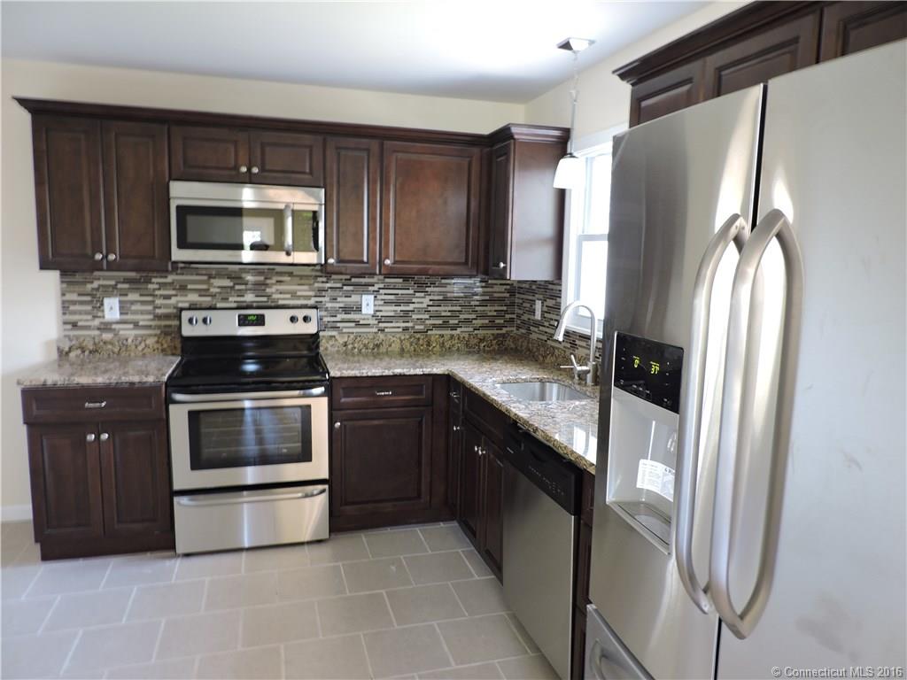 InnovProp's tweet image. Open House Sunday: 2- 4 pm. 77 Clearview Ave, Meriden, CT. 3 bed $149,900.