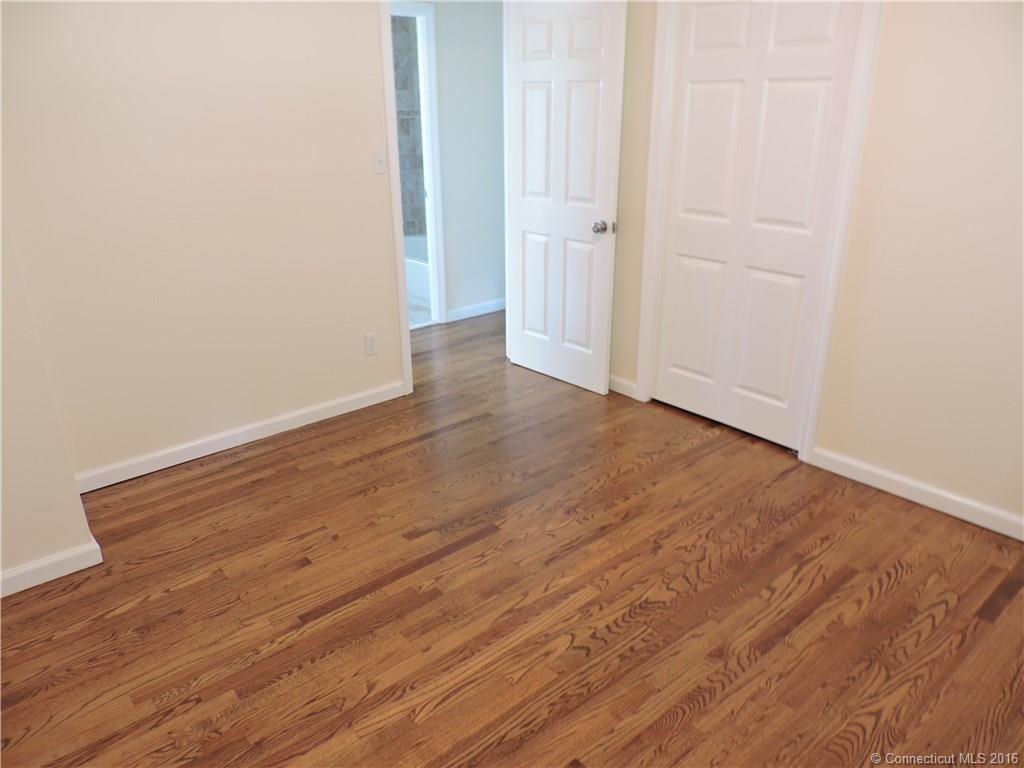 InnovProp's tweet image. Open House Sunday: 2- 4 pm. 77 Clearview Ave, Meriden, CT. 3 bed $149,900.