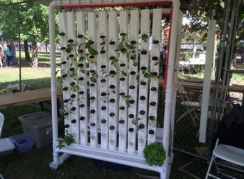 MakerIO's tweet photo. Grow fresh produce year round with a Robotic Urban Farm System https://t.co/QH0Xa5nU5B #RUFS @arduino #robotics https://t.co/5cstn4M68m