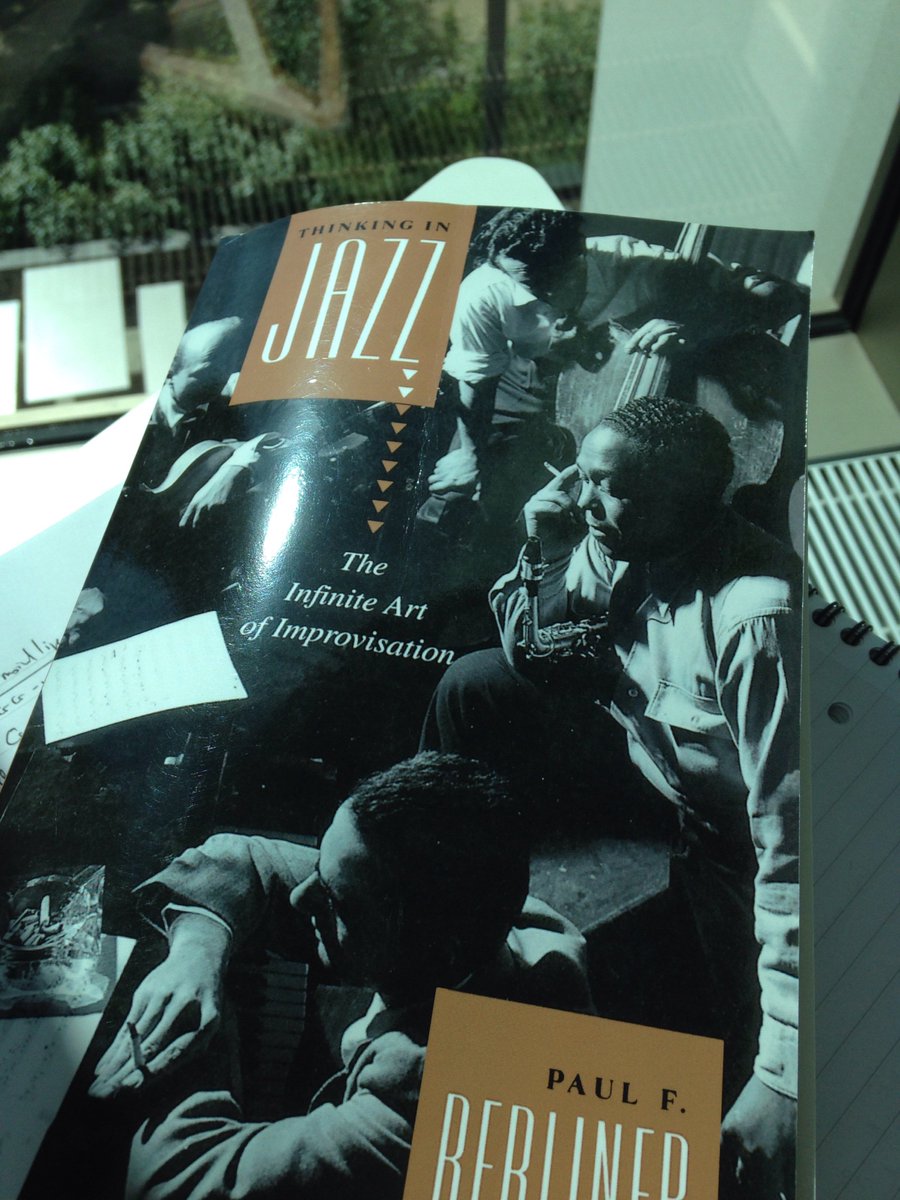 TopCatCo's tweet image. Getting some vital knowledge! #chops #jazz #improvisation